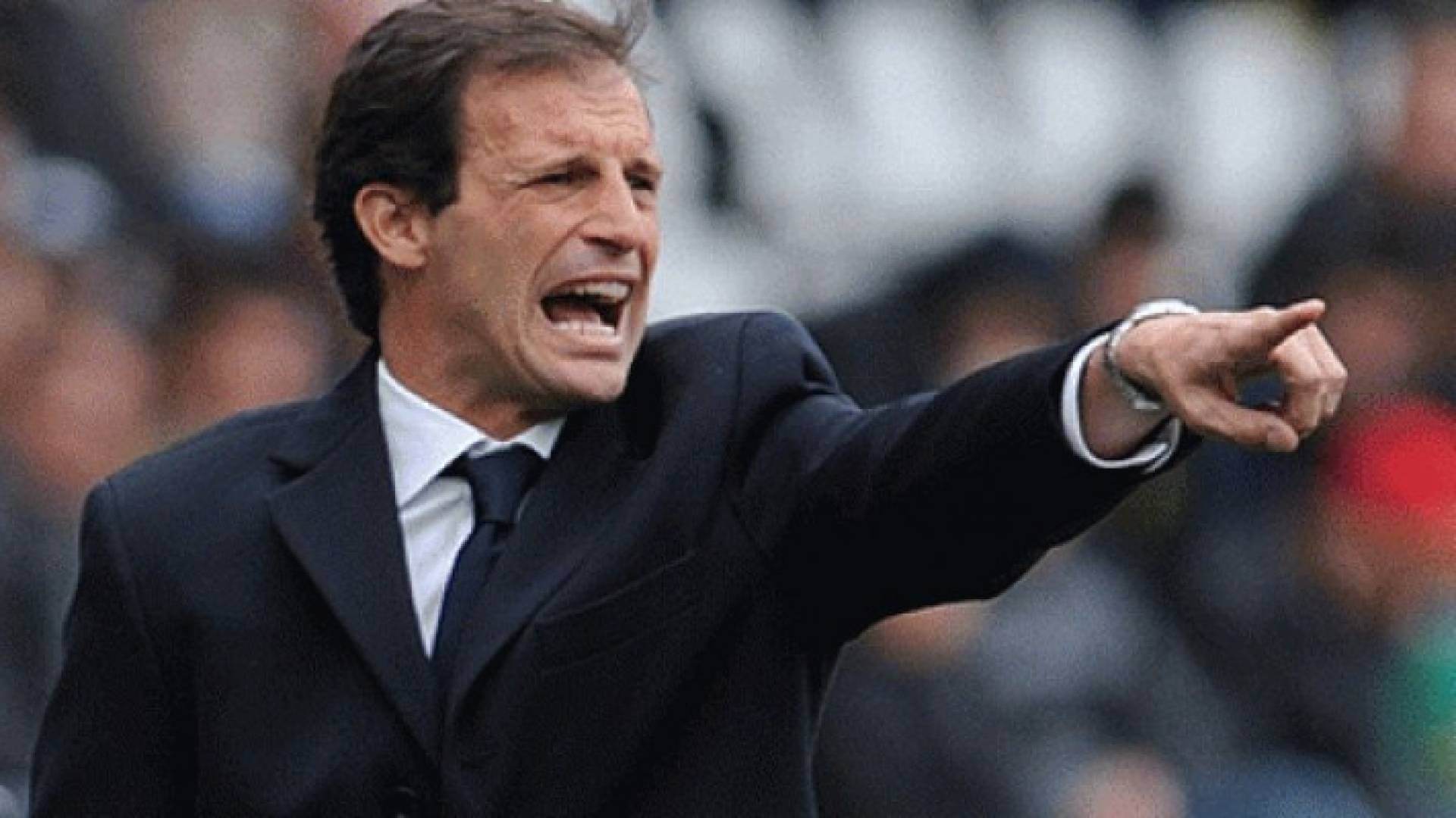 المدرب الإيطالي ماسيمليانو أليغري