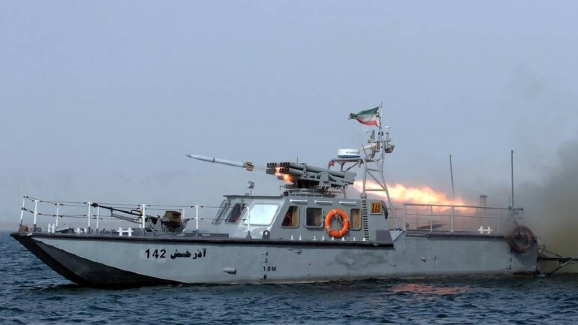 زورق إيراني
