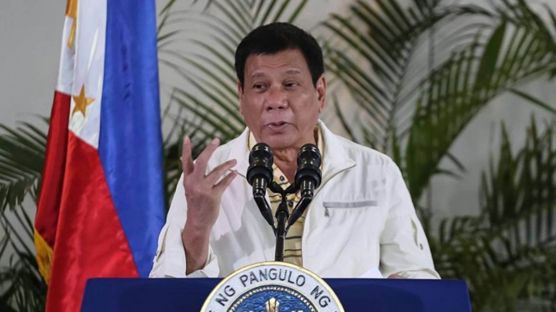  الرئيس الفلبيني رودريغو دو تيرتي وعد بإعادة عقوبة الإعدام