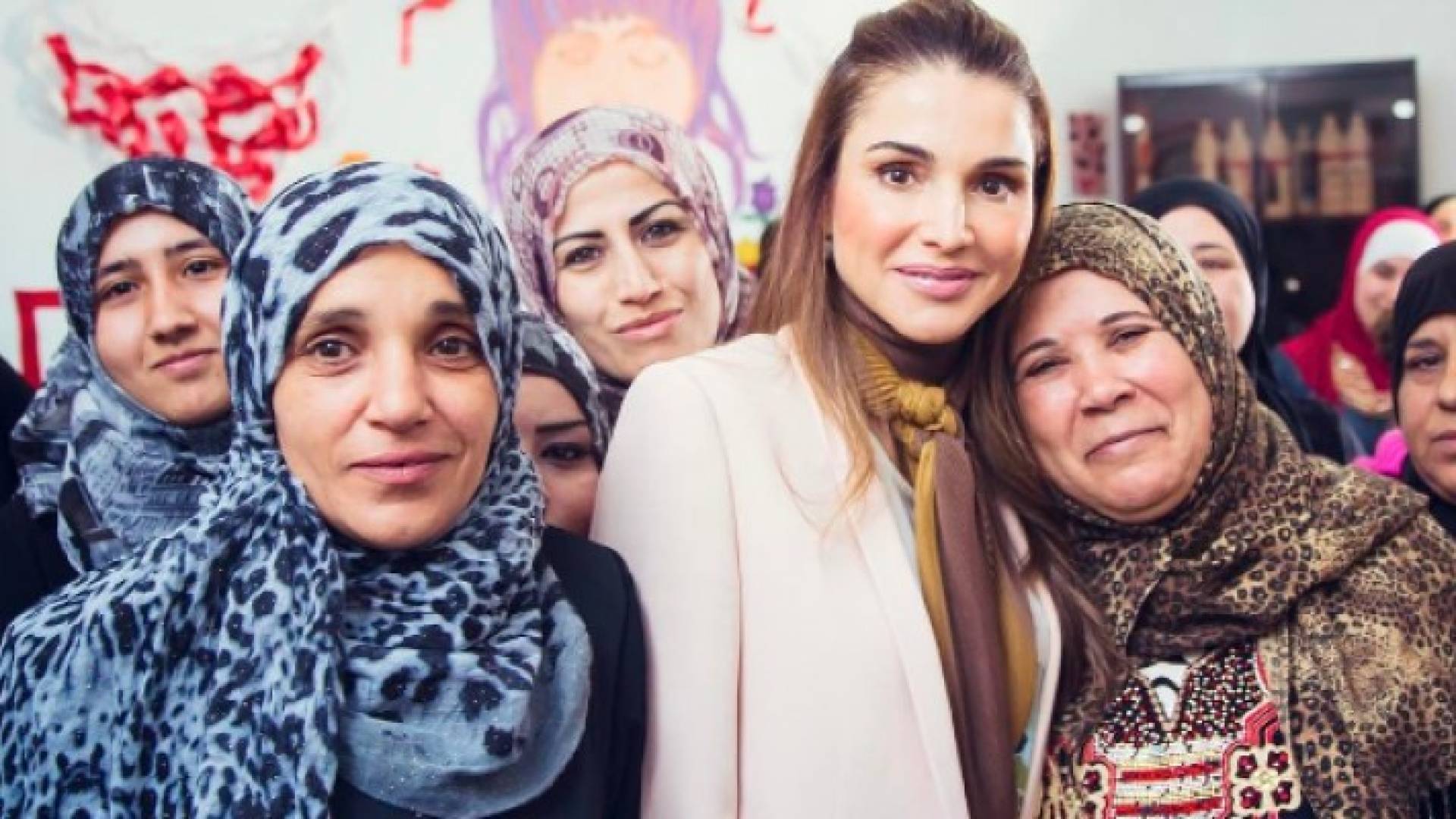 الصورة التي نشرتها جلالة الملكة رانيا العبدالله على انستجرام