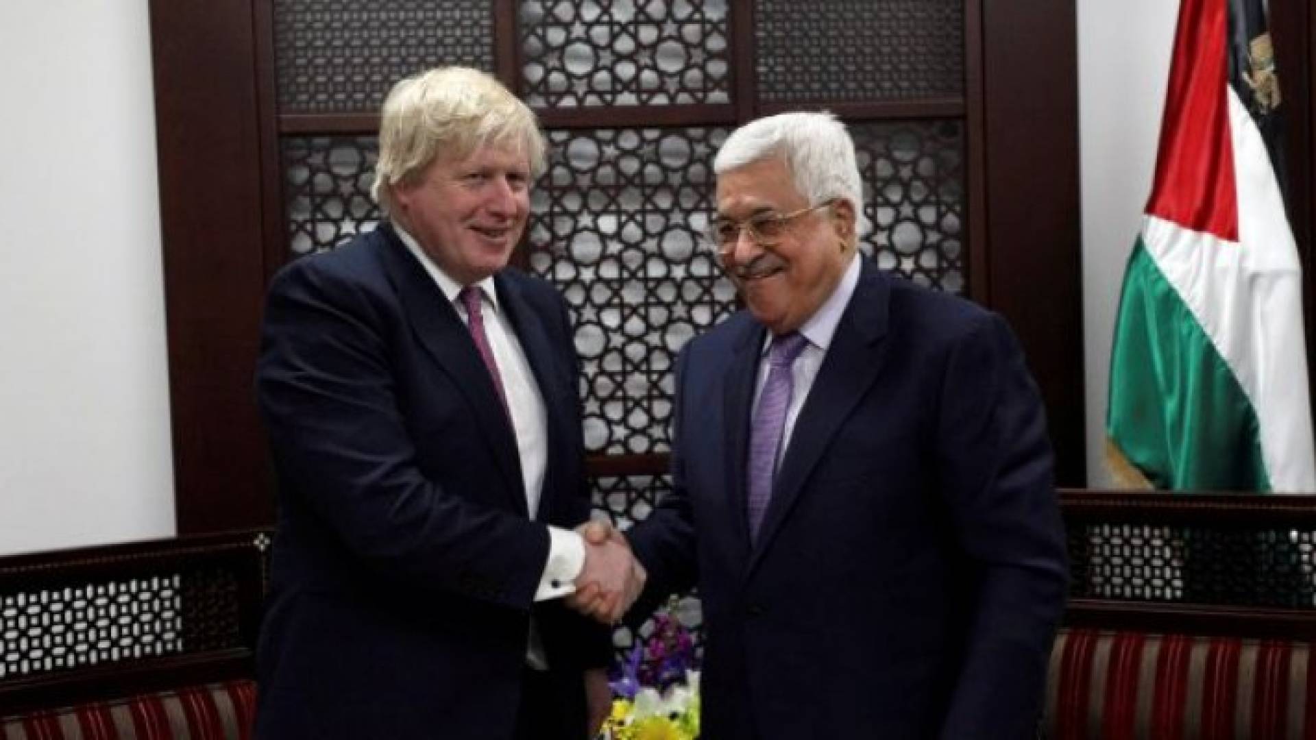 جونسون يؤكد التزام بريطانيا حل الدولتين في النزاع الفلسطيني-الإسرائيلي