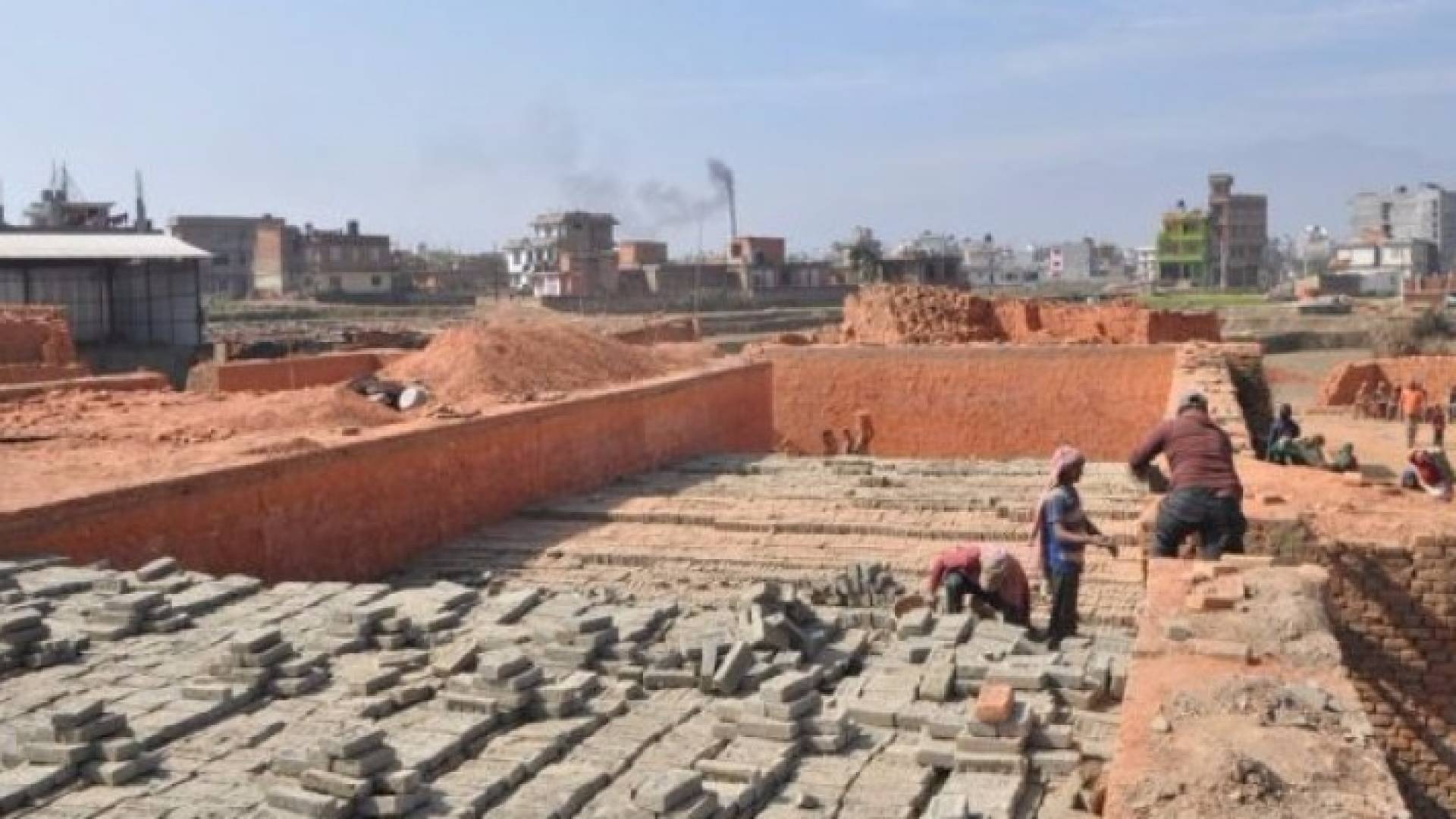 فرن لصناعة الطوب بعد تطبيق تكنولوجيا جديدة