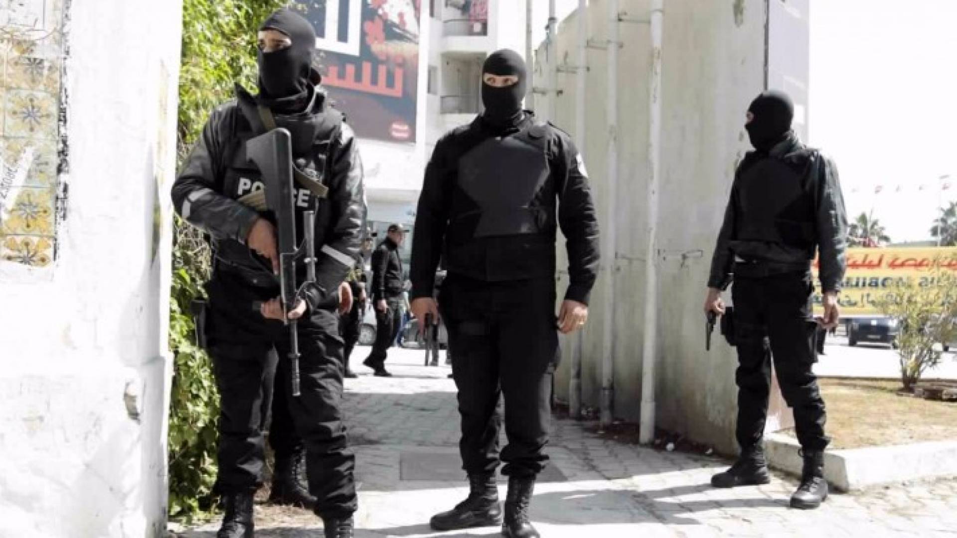 عناصر من الشرطة التونسية  