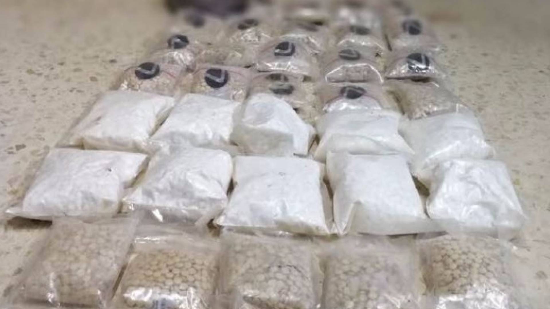 ارشيفية لمخدرات ضبطتها المكافحة