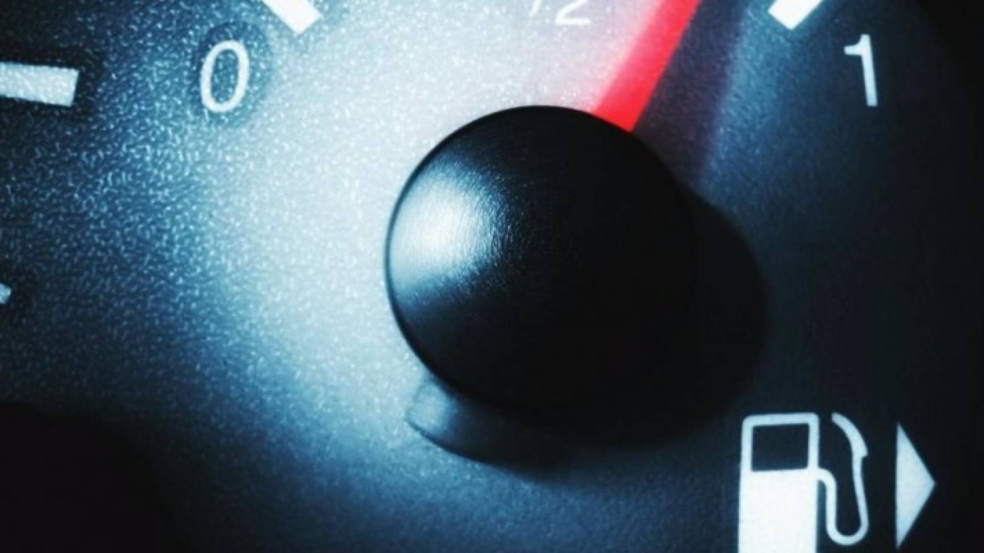 السهم الأبيض يحل المشكلة