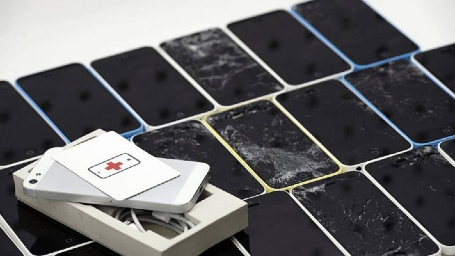 كانت المدة تقتصرعلى 60 يوما لإصلاح أجهزة آيفون المتضررة