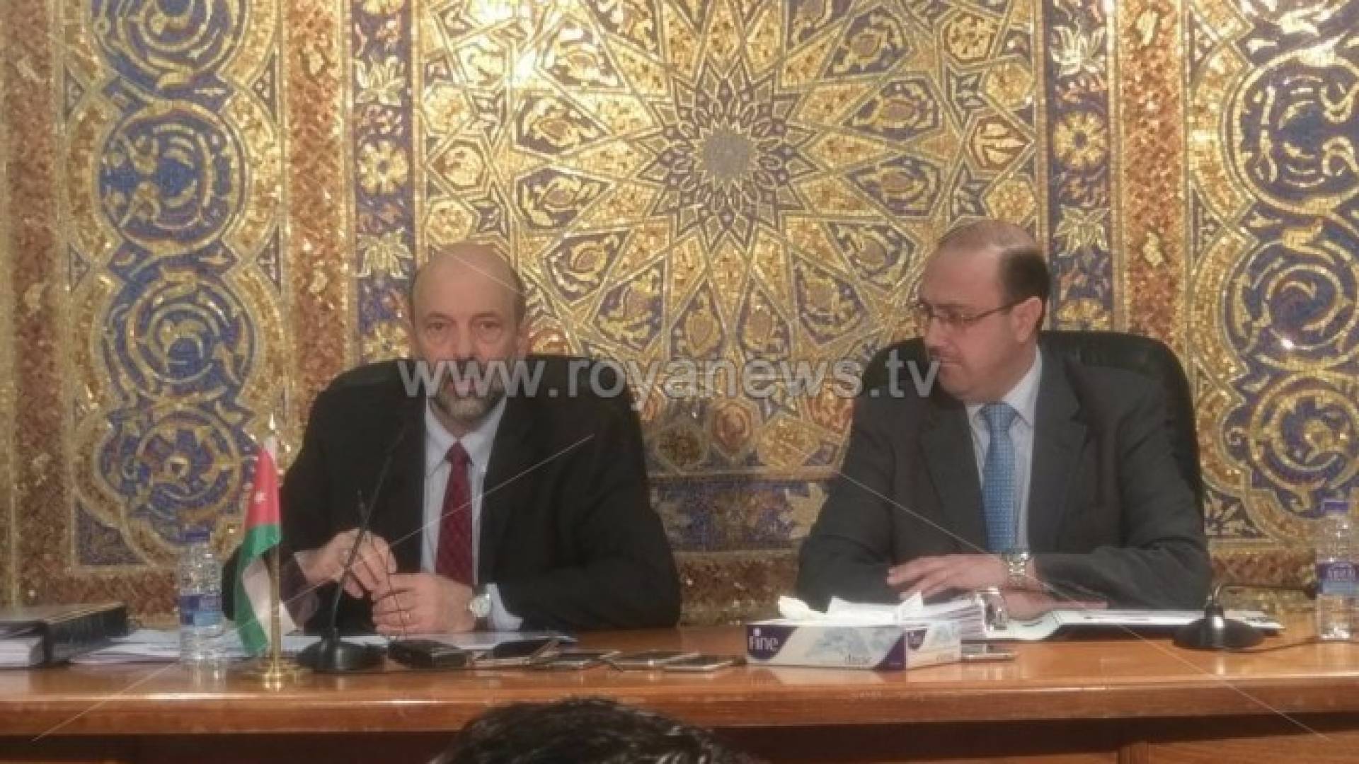 من المؤتمر الصحفي