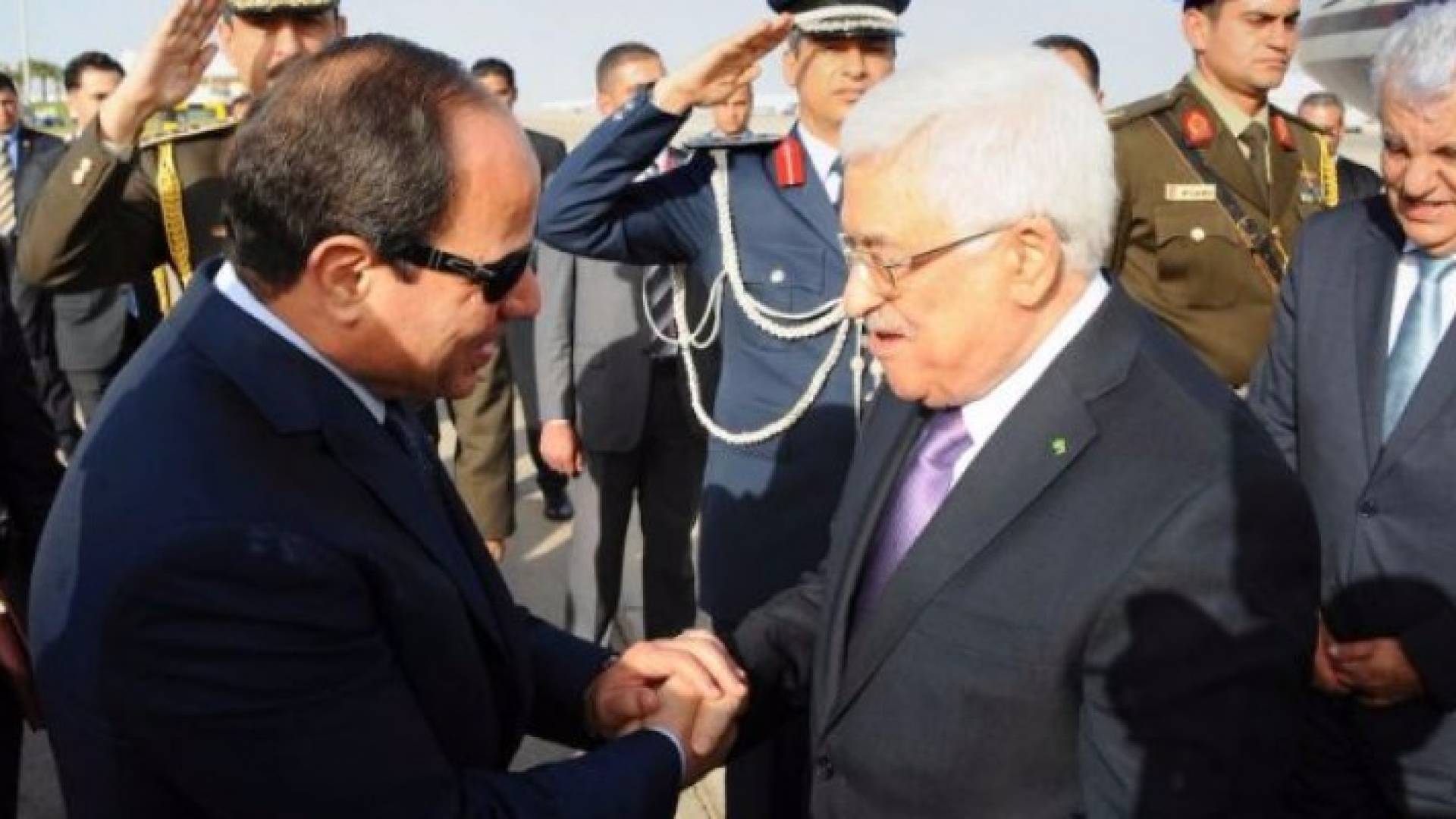 الرئيس الفلسطيني والرئيس المصري 