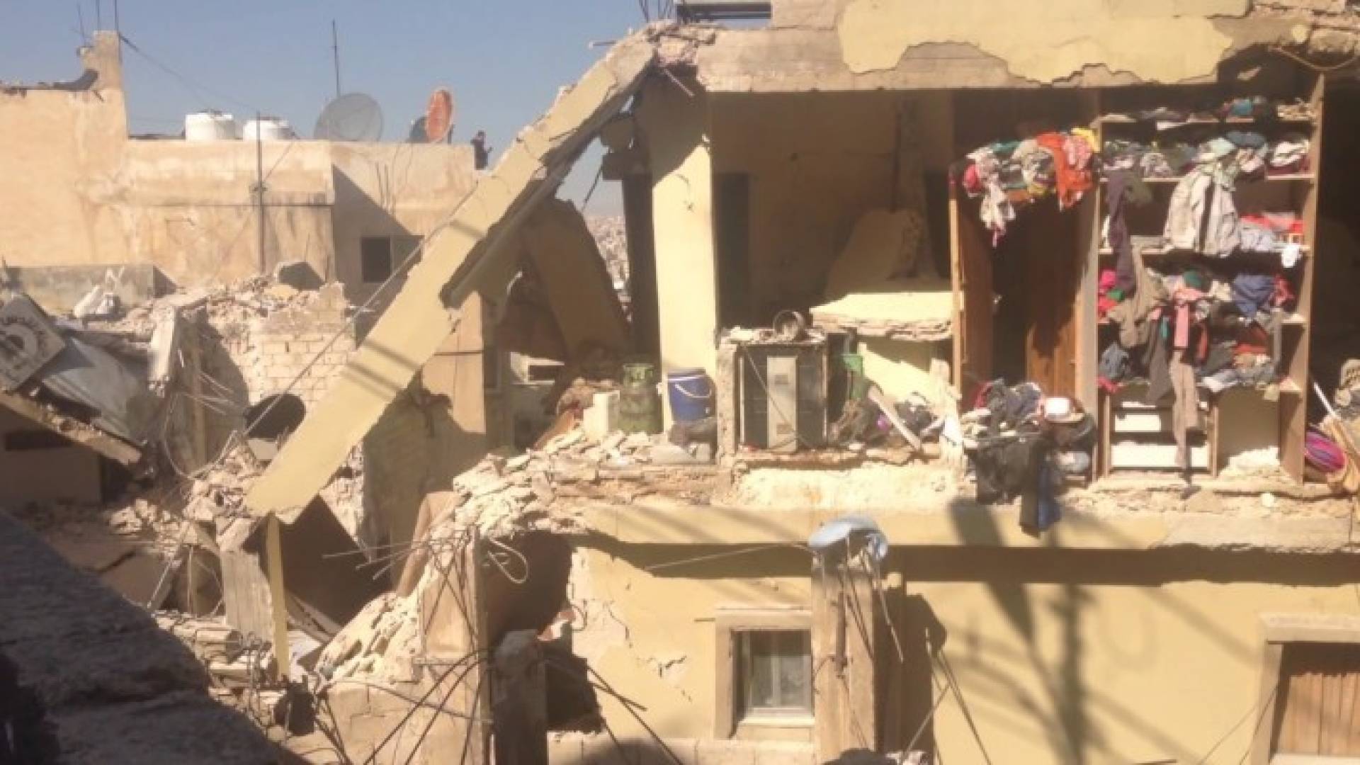 ارشيفية لانهيارات جبل الجوفة