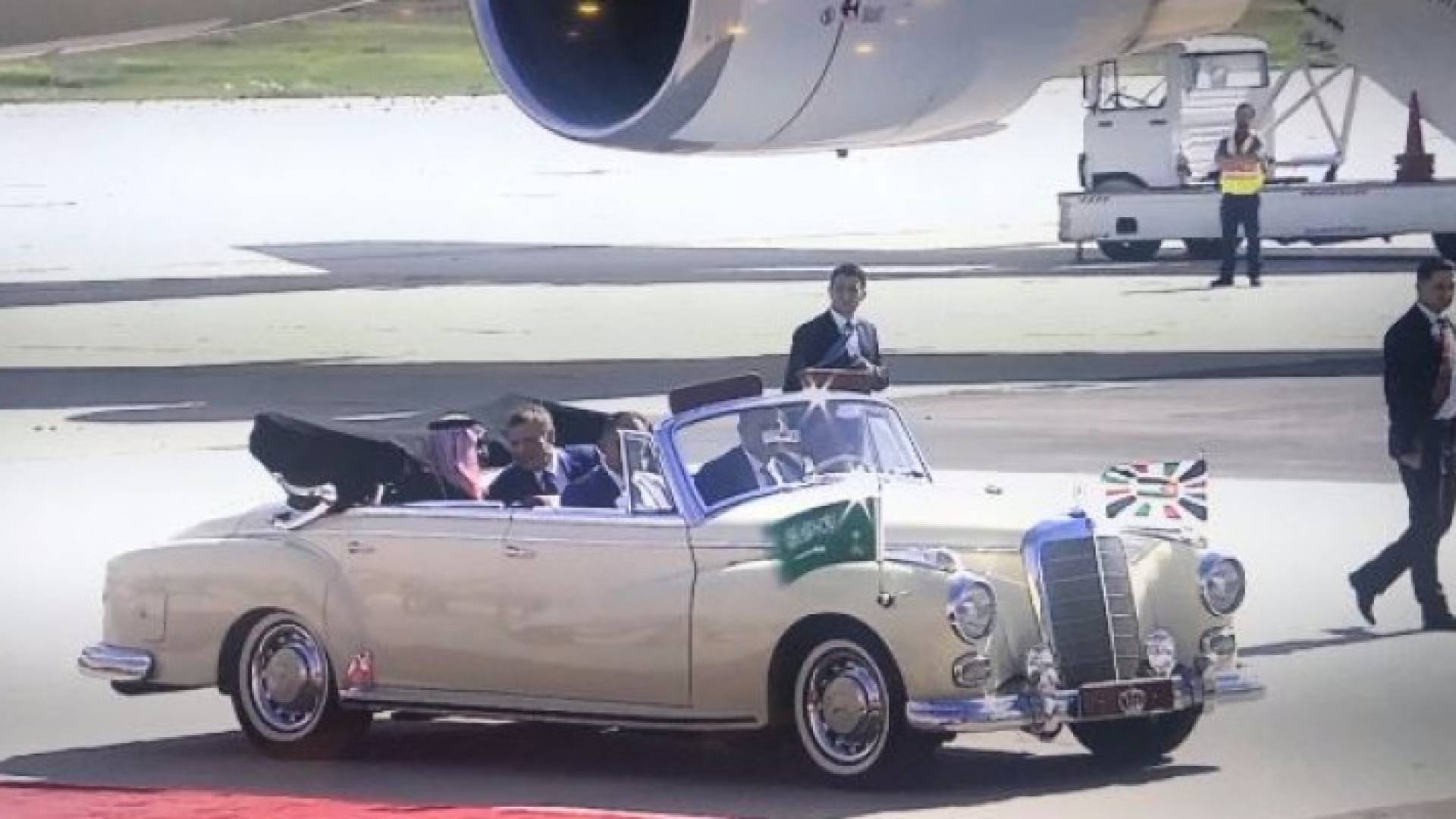 من مراسم الاستقبال