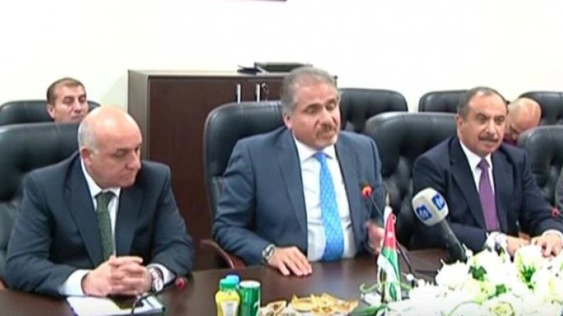 مباحثات أردنية سعودية لتسهيل منح التأشيرات لسائقي الشاحنات 