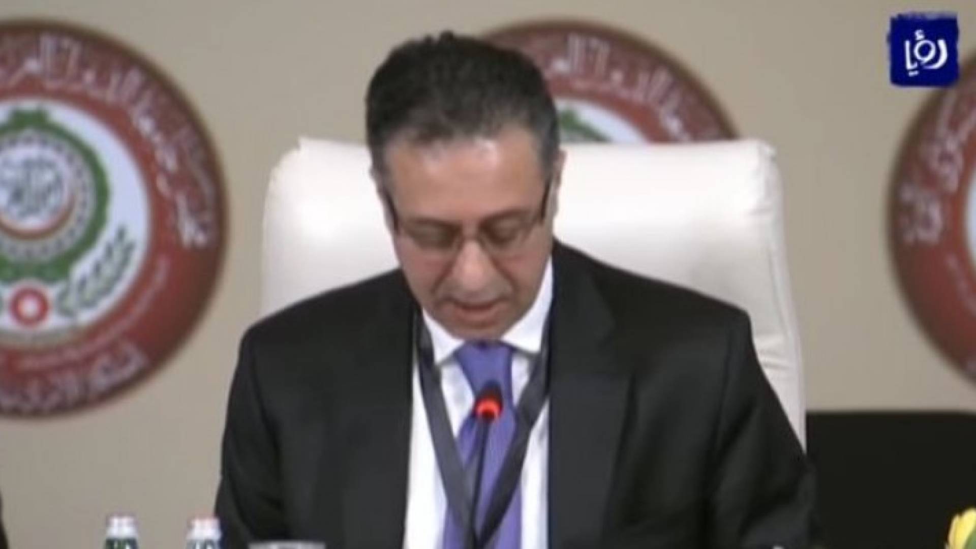 خبراء يطالبون القمة العربية باتخاذ قرارات اقتصادية قابلة للتطبيق الفوري