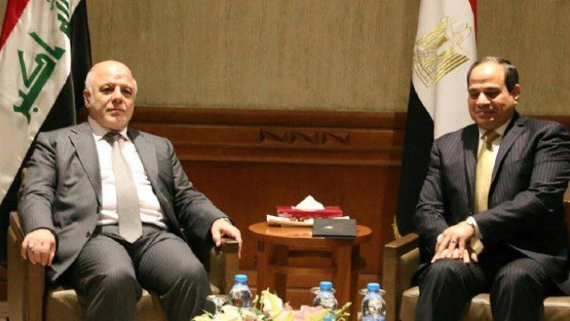 الرئيس المصري ورئيس مجلس الوزراء العراقي