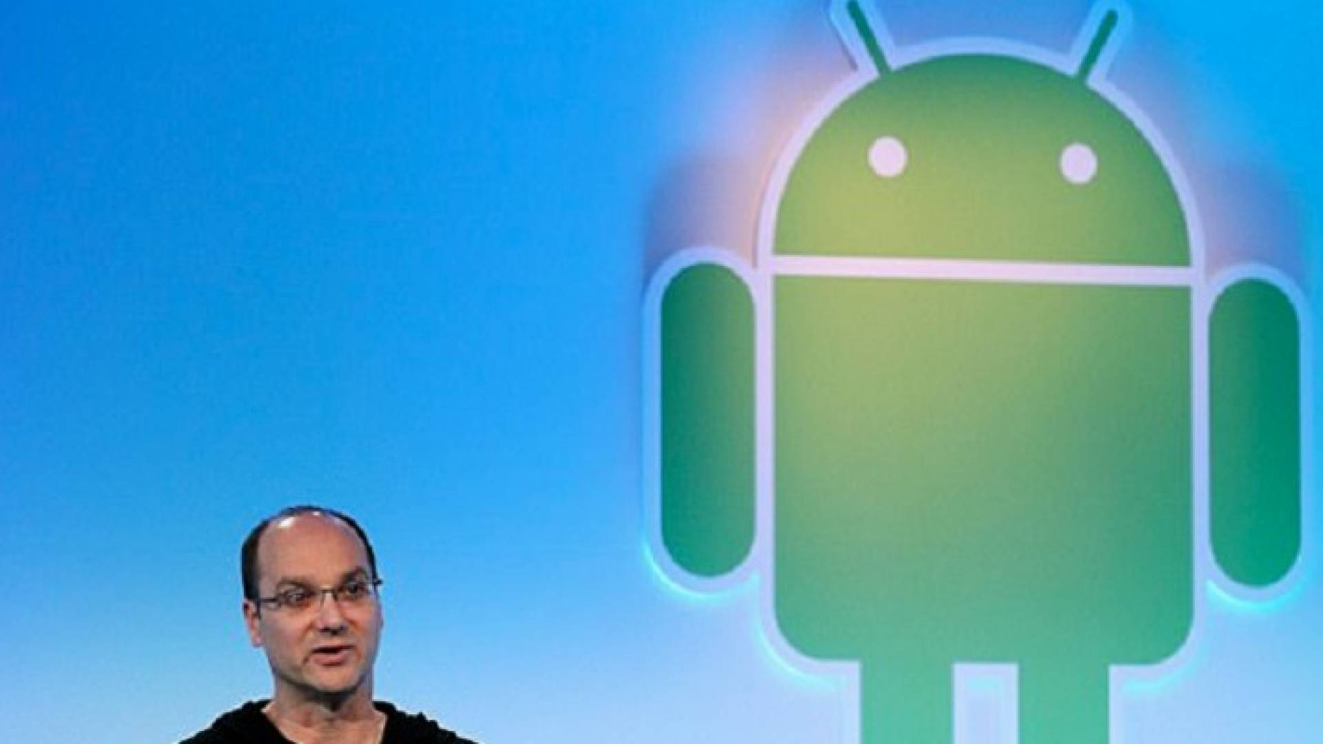 مخترع الأندرويد يخطط للعودة إلى سوق الهواتف بشركة منافسة