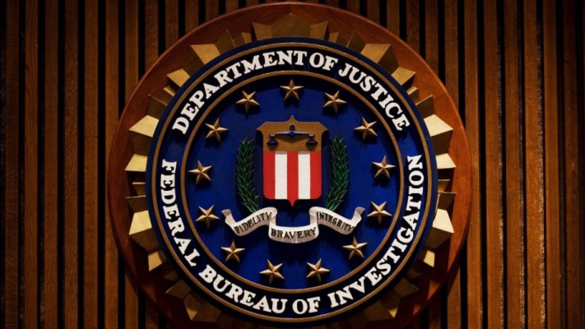 مكتب التحقيقات الفدرالي "اف بي آي"