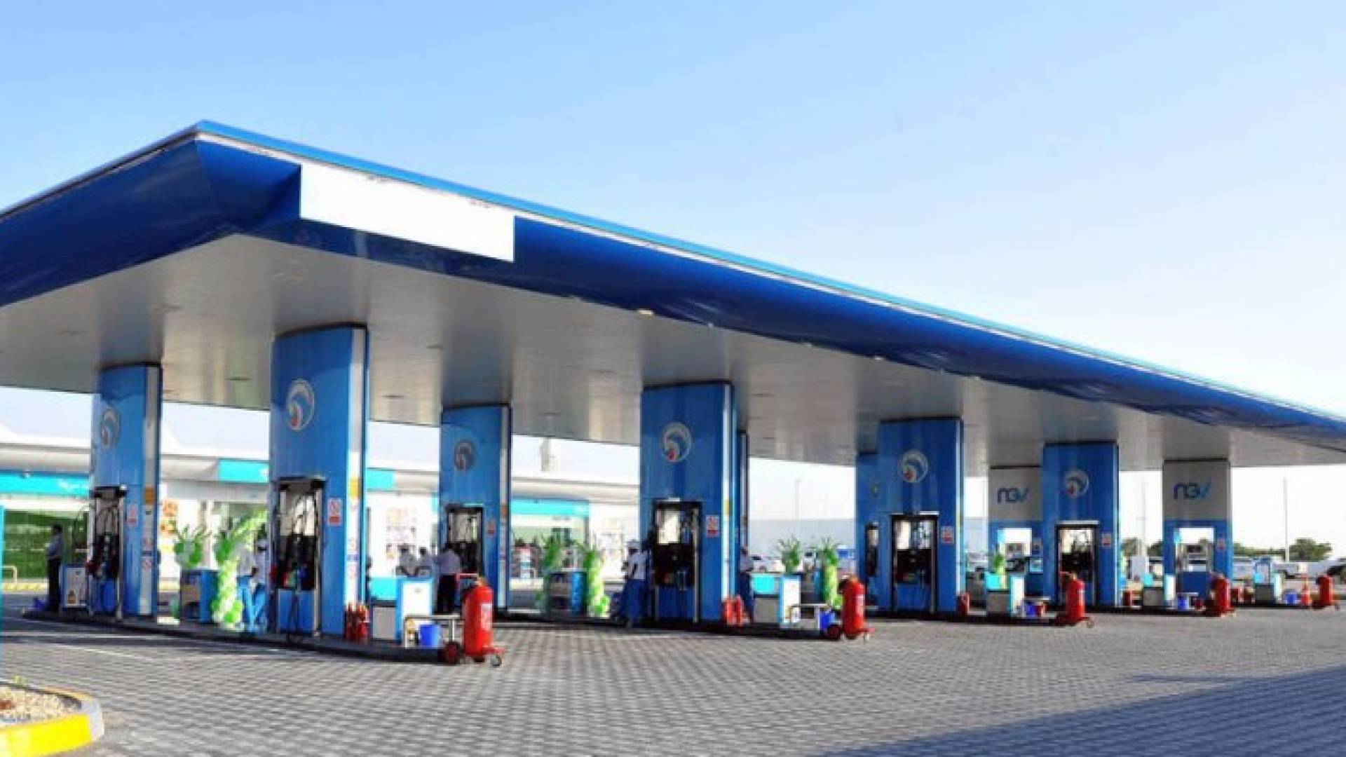 محطة وقود في الإمارات 