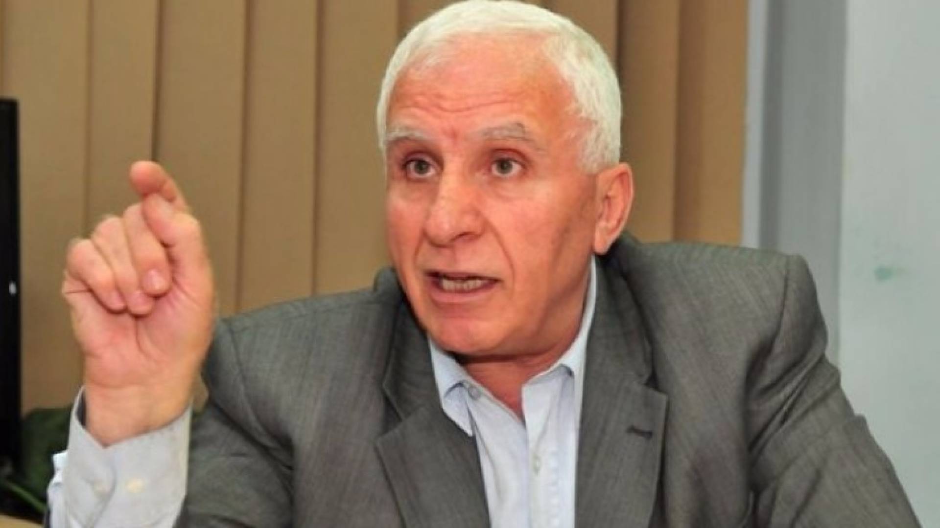 رئيس الوفد الفلسطيني عزام الاحمد