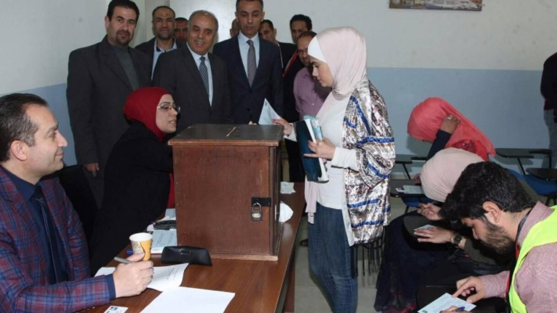 جانب من الانتخابات