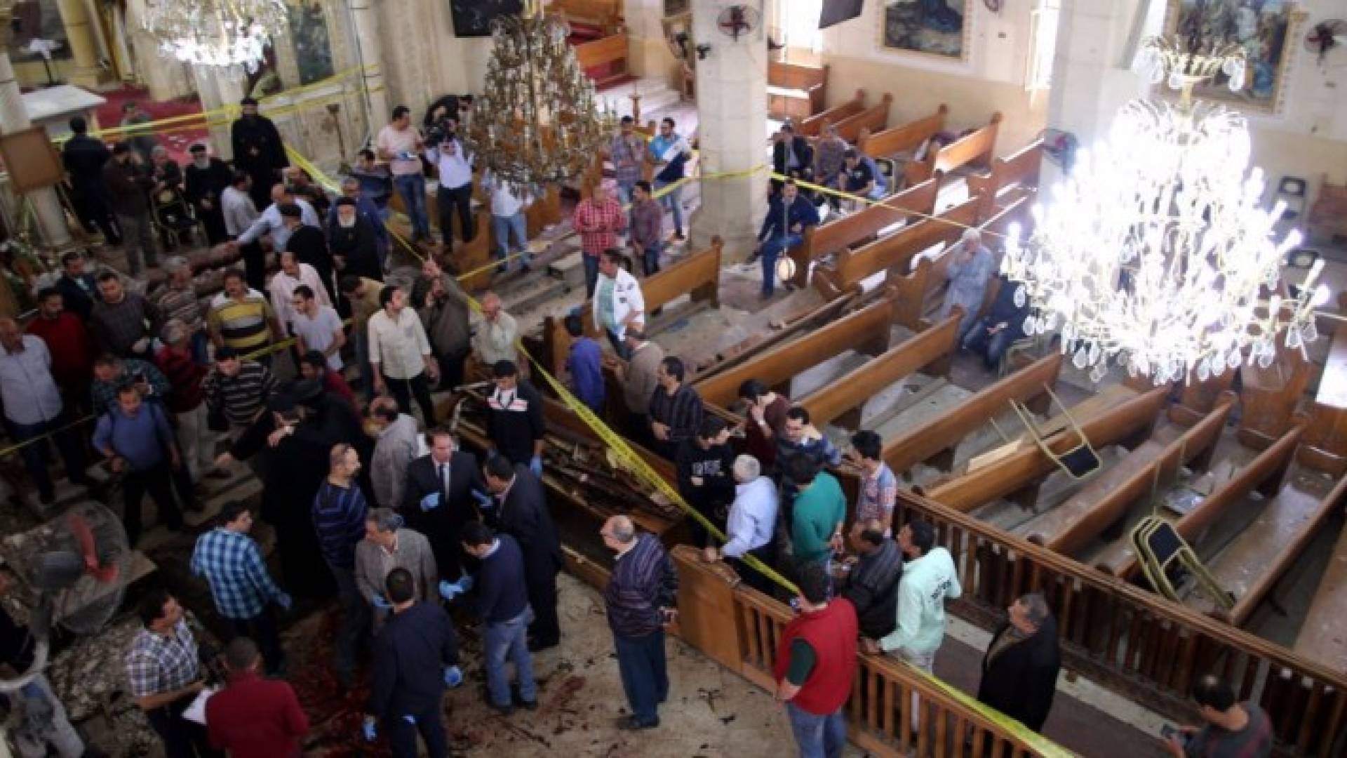 جانب من التفجيرات التي استهدفت كنيسة مصرية 