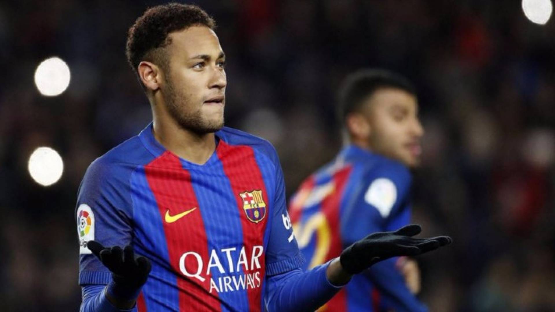 نيمار دا سيلفا نجم النادي الكتالوني برشلونة