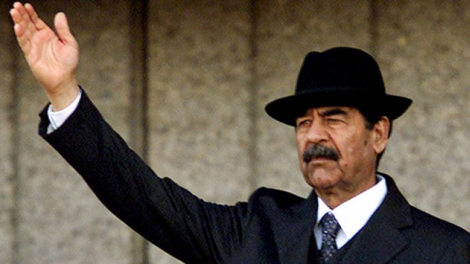 الرئيس العراقي الأسبق صدام حسين 