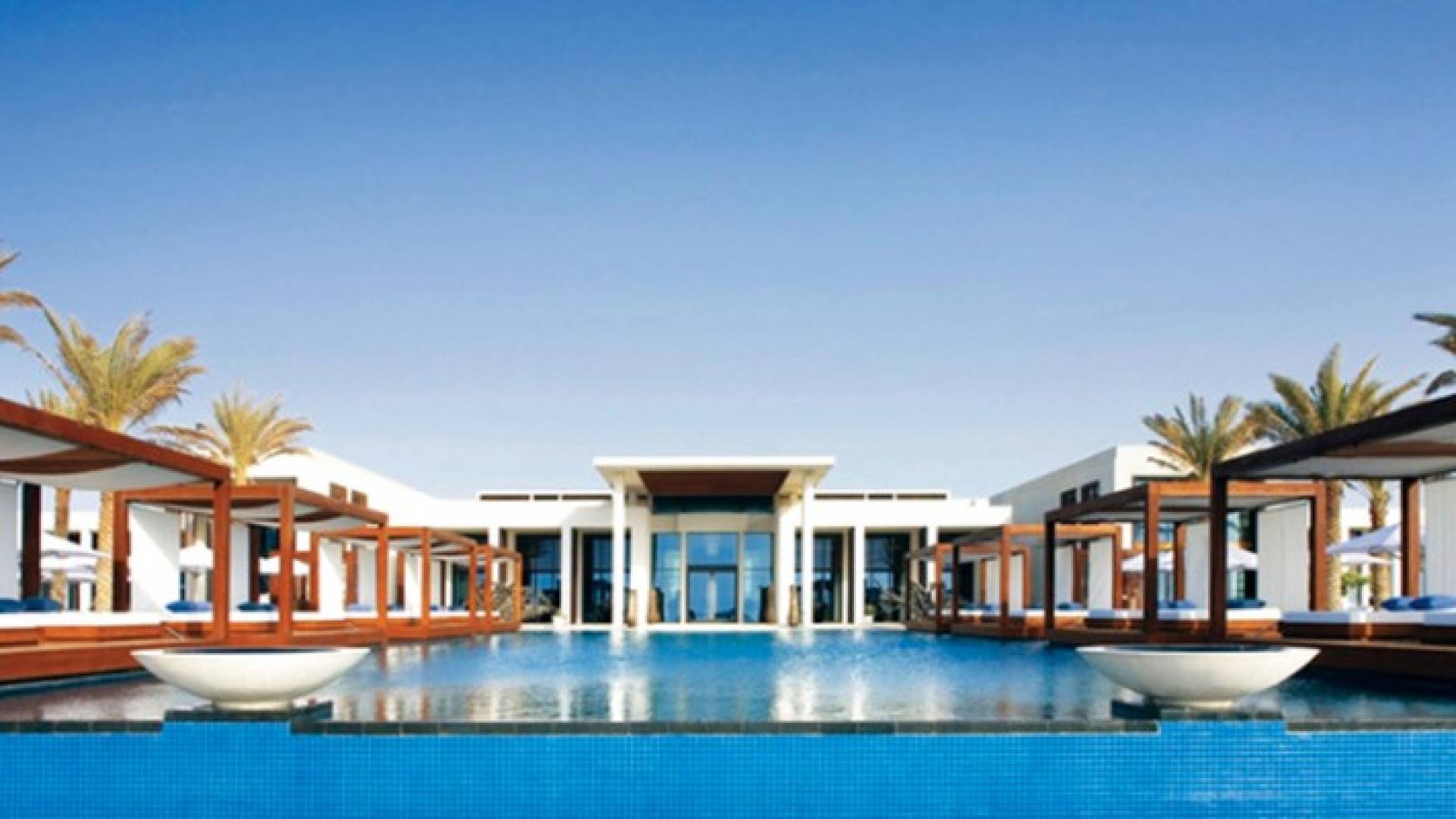 ارشيفية للفندق