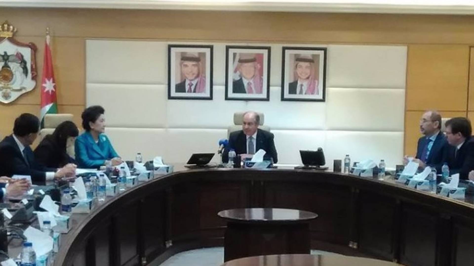 جانب من الاجتماع 