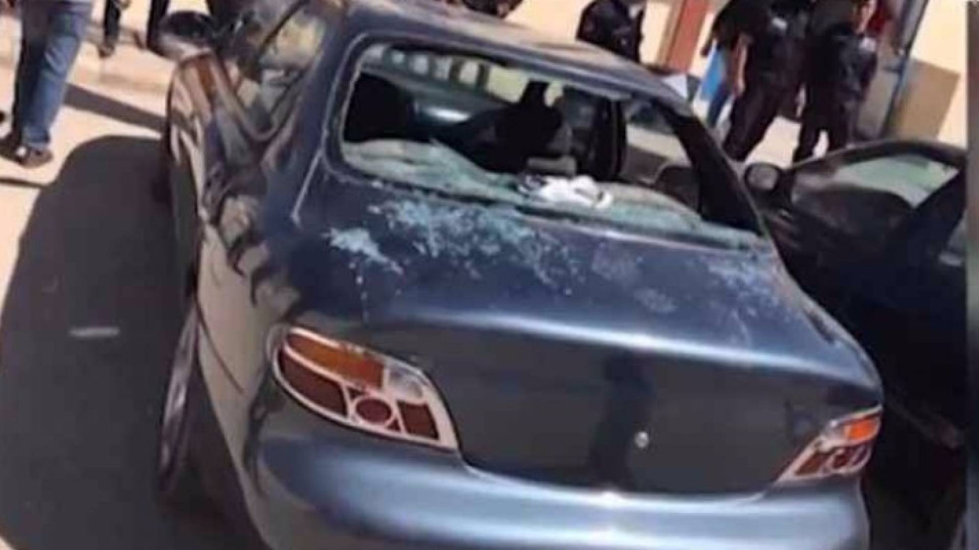 جانب من الاعتداءات على المدرسة