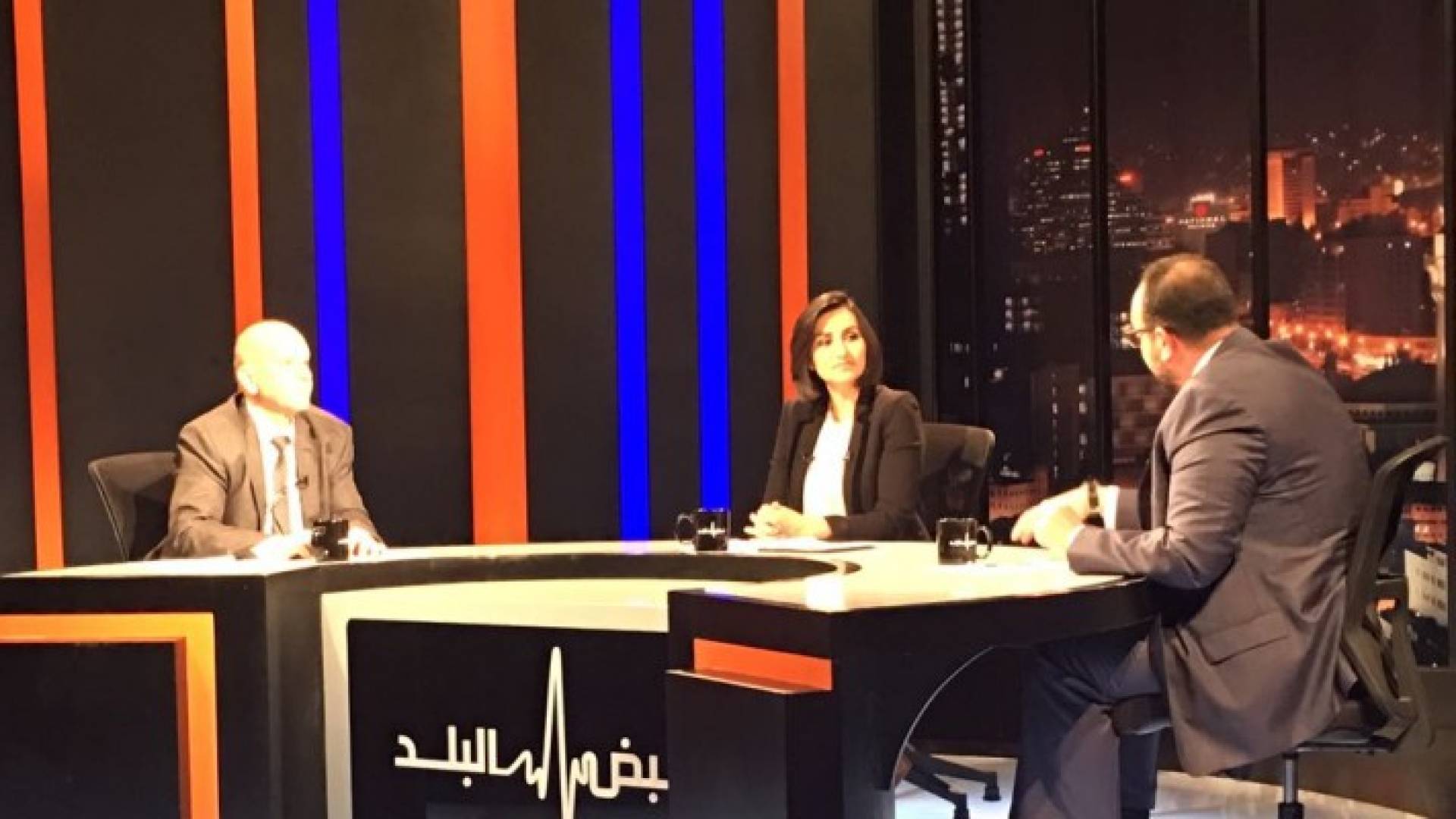 من الحلقة