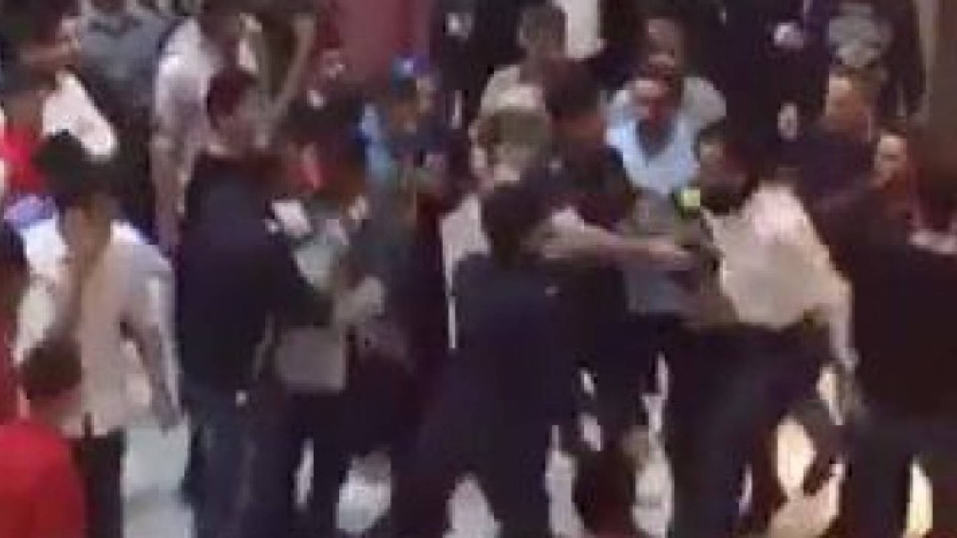 من الفيديو