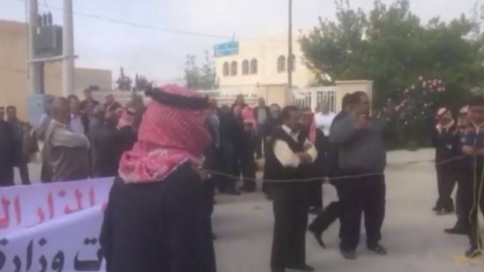 الصور من شهود عيان