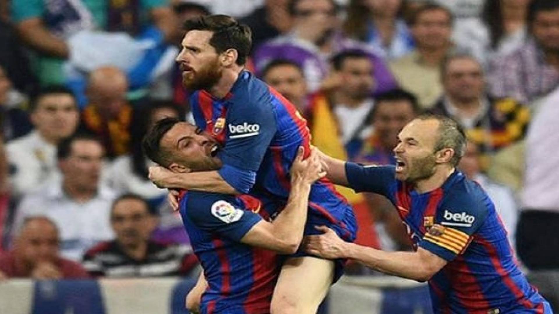 ليونيل ميسي نجم فريق برشلونة الإسباني