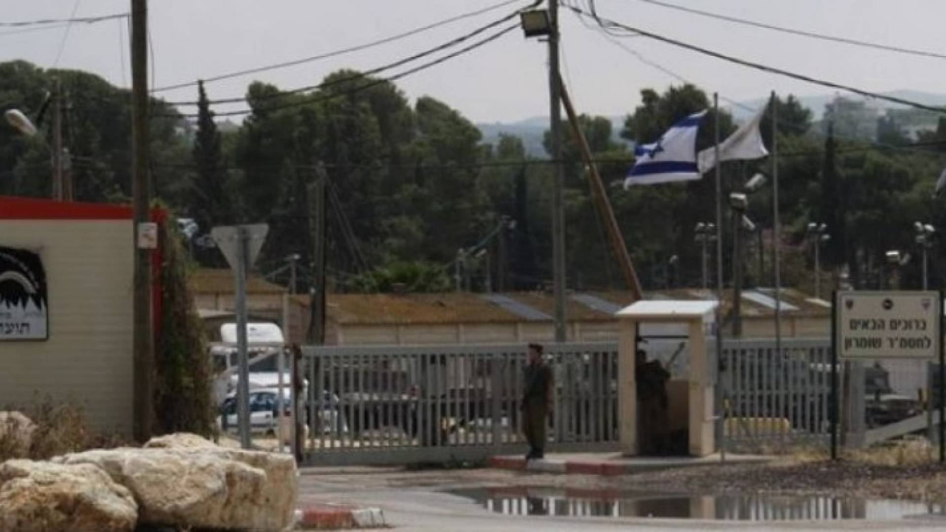 إصابة شاب برصاص الاحتلال بزعم محاولة طعن في نابلس