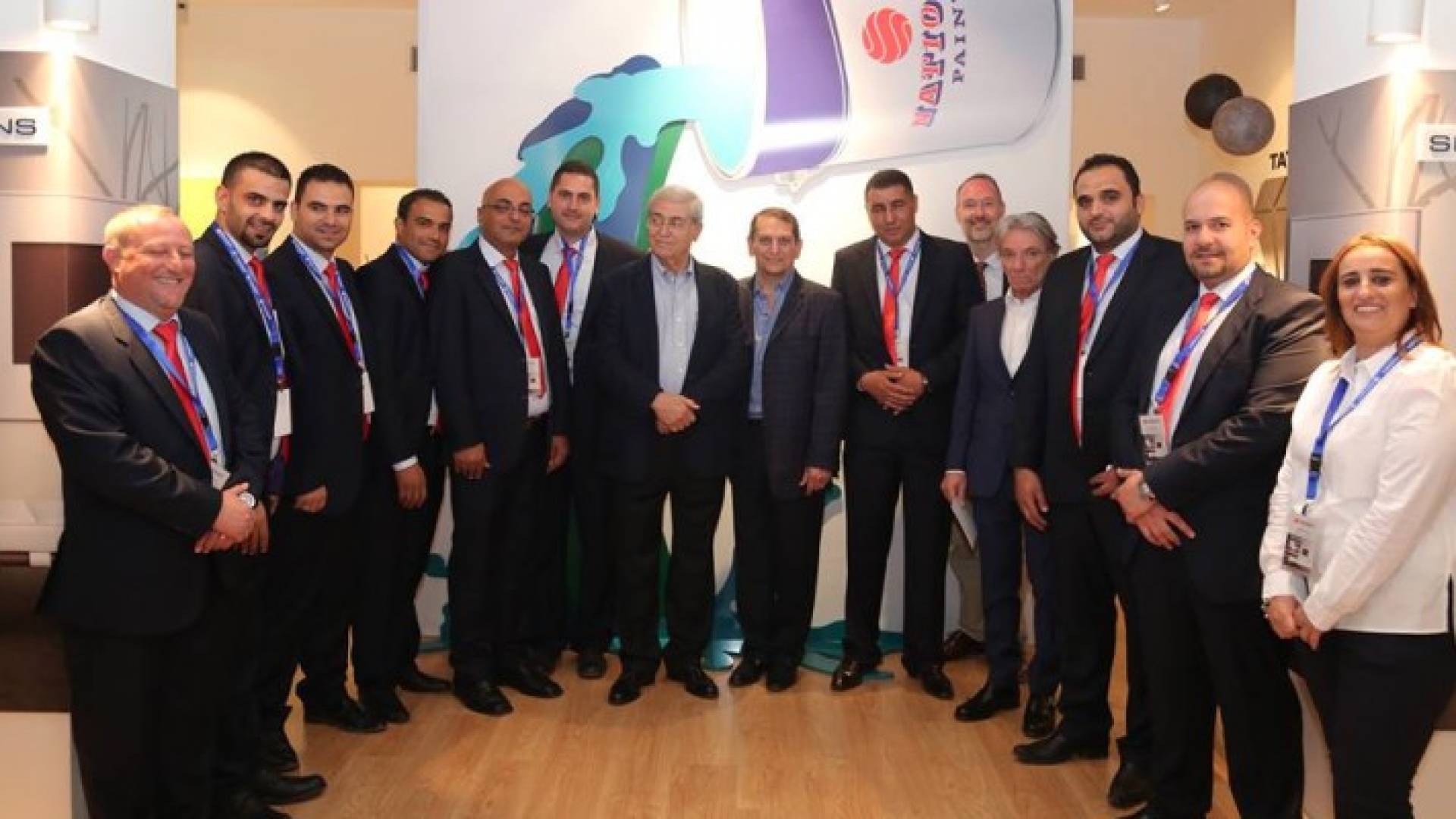 مجموعة الصايغ تطلق كتالوج دهانات ناشونال 2017