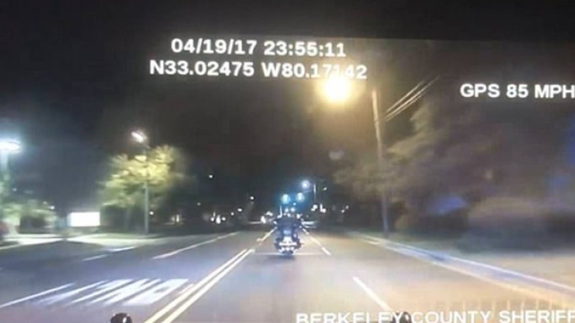 مطاردة 5 دقائق انتهت بمقتل قائد دراجة بطريقة مروعة في أمريكا