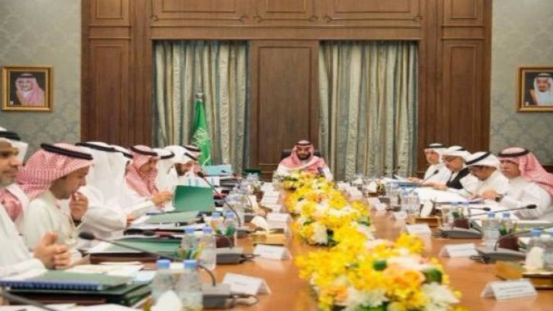 السعودية تبدأ بتنفيذ برامج  تحقيق الرؤية 2020