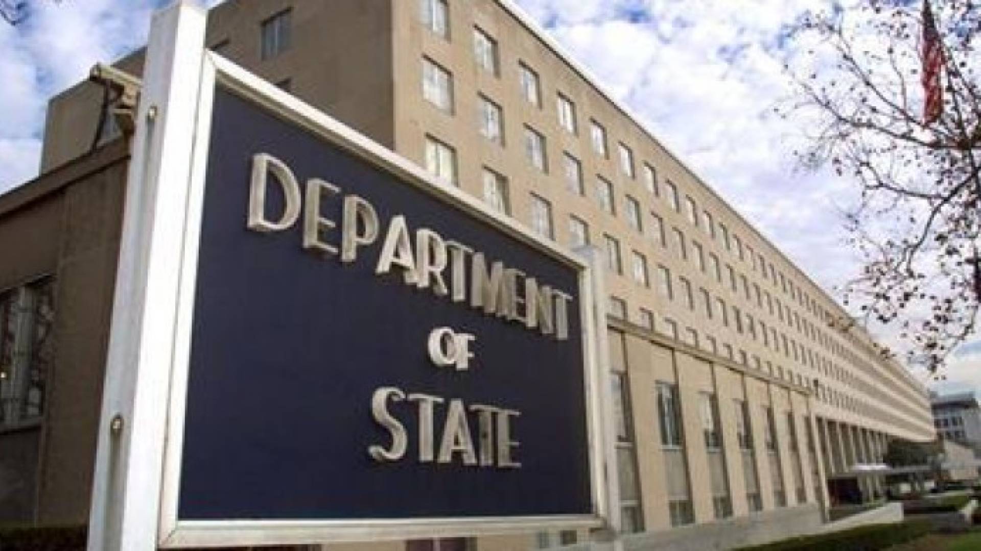 الخارجية الأميركية تصدر تحذيرا بشأن السفر لـ اوروبا بسبب التهديد المستمر بهجمات إرهابية