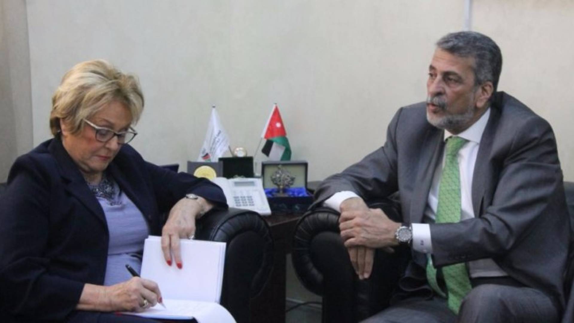 لقاء الكلالدة والبارونة الفرنسية 