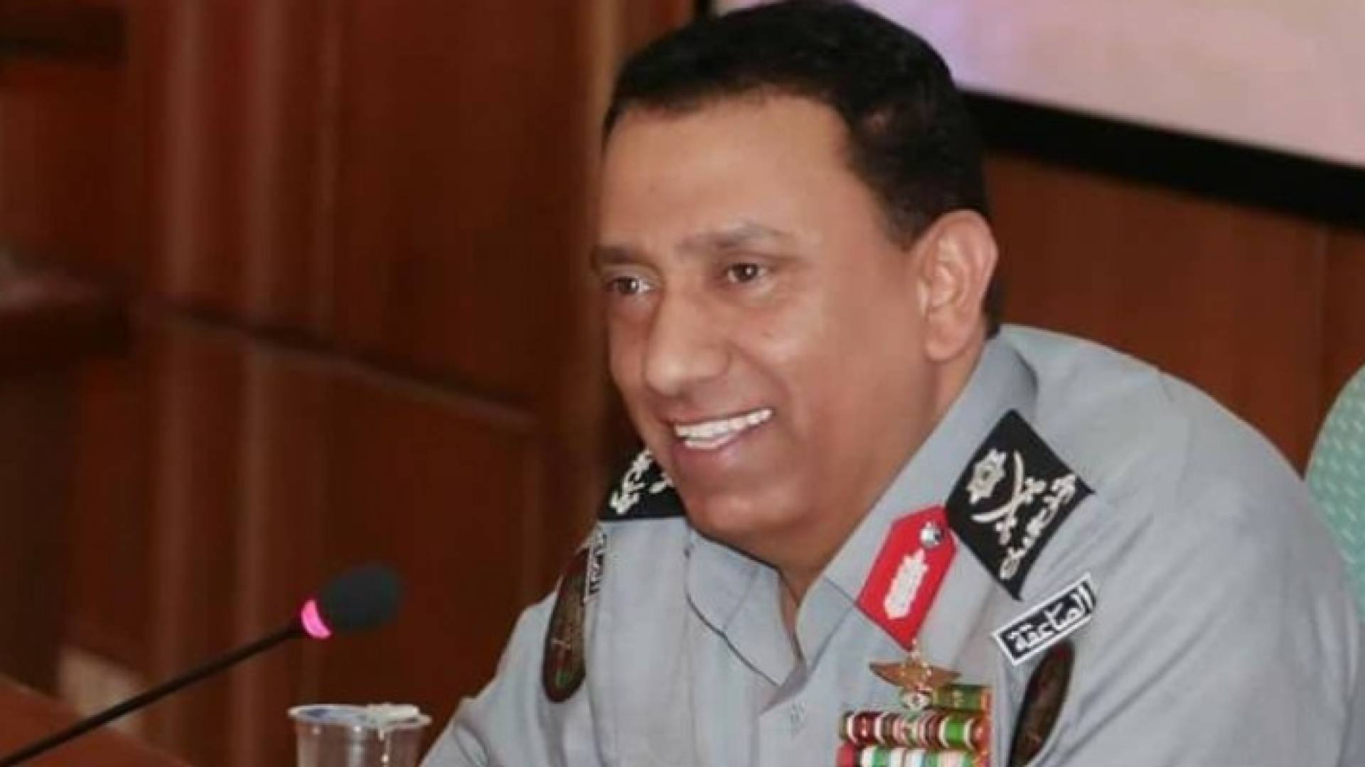المدير العام لقوات الدرك اللواء الركن حسين الحواتمة 