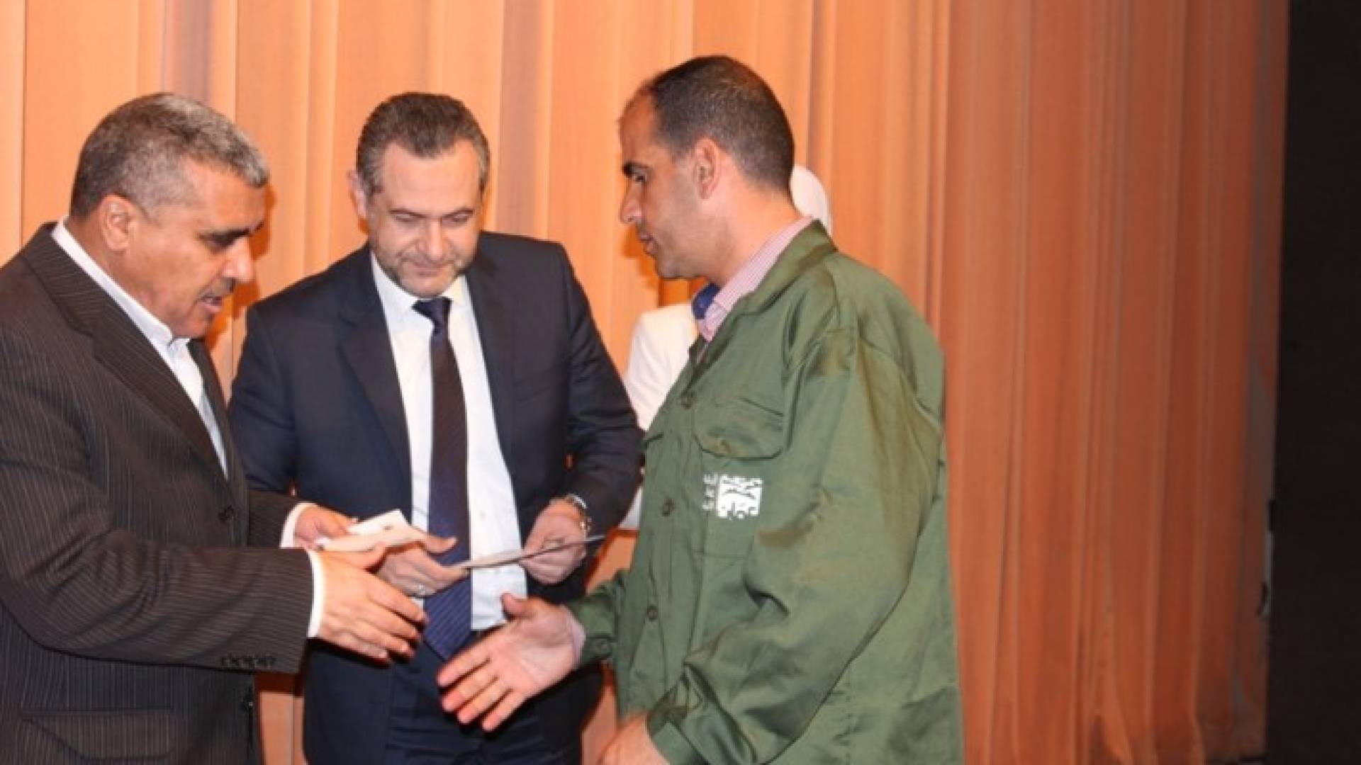 جانب من التكريم