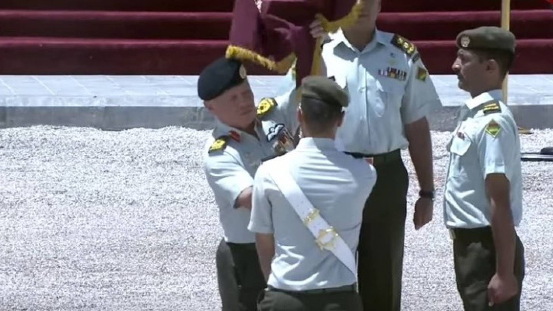 الصورة من الفيديو