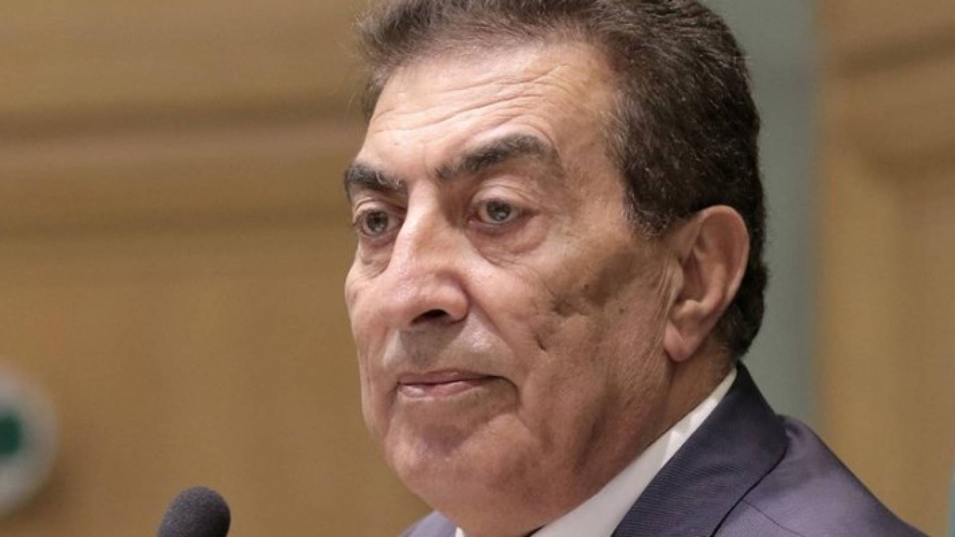 رئيس مجلس النواب عاطف الطراونة