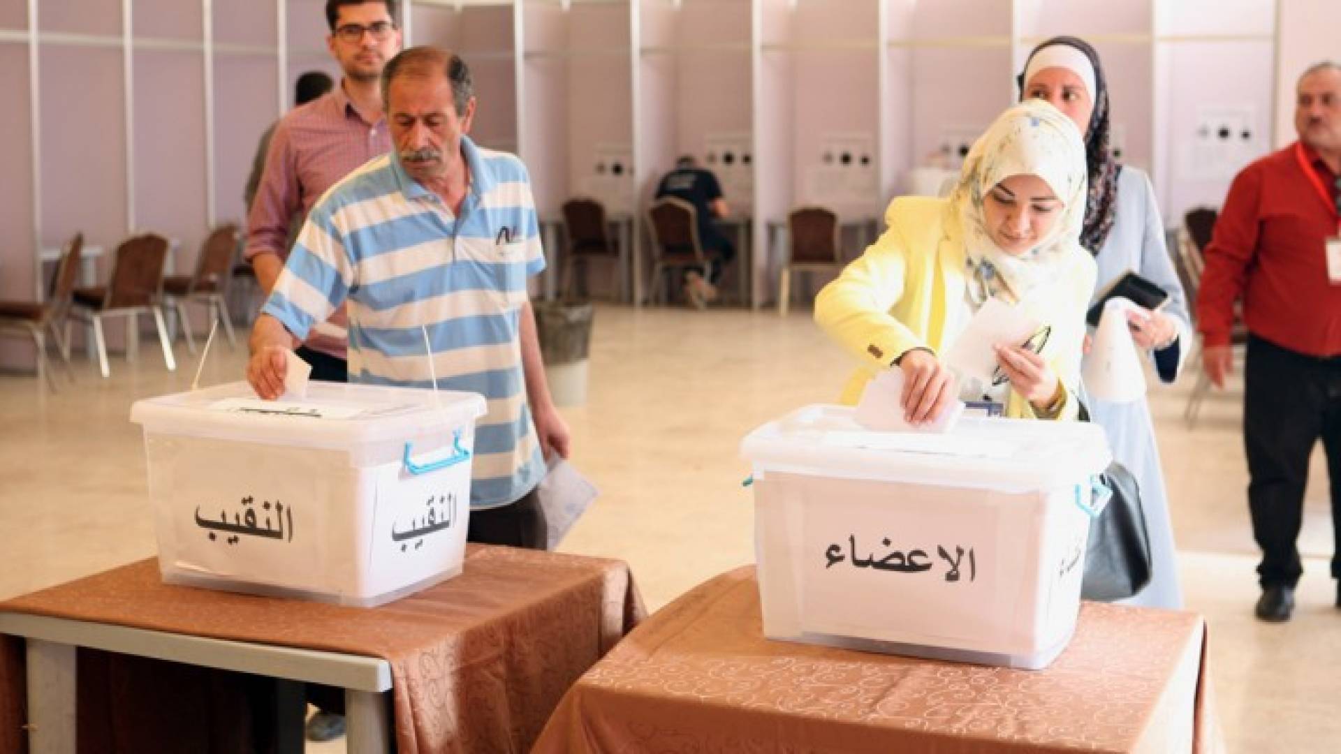 الصيادلة ينتخبون مجلس جديد لنقابتهم