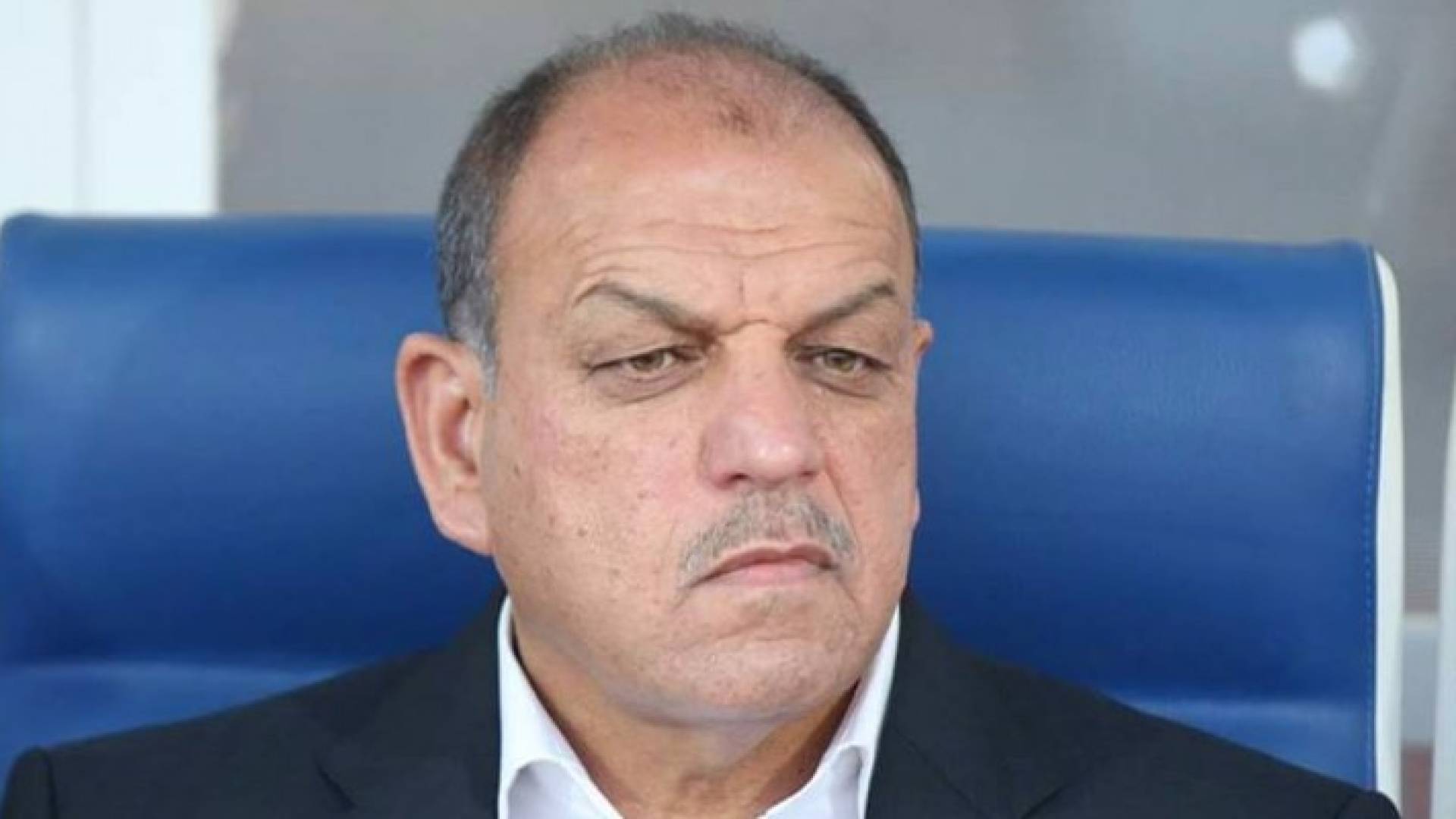 المدرب العراقي عدنان حمد