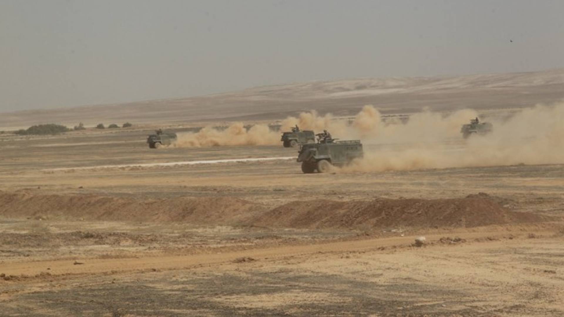 لواء الملك حسين بن علي ينفذ تمرينا عسكريا تعبويا