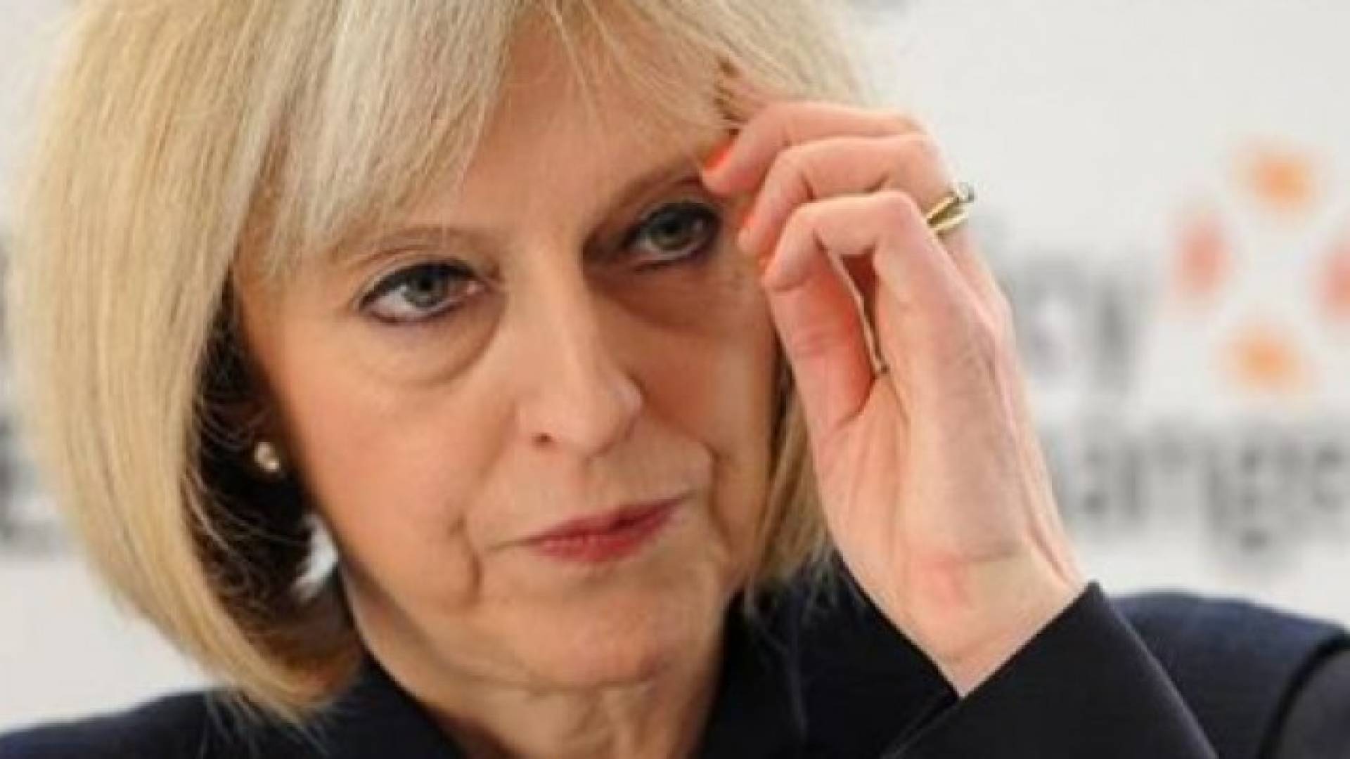 رئيسة الوزراء البريطانية تيريزا ماي