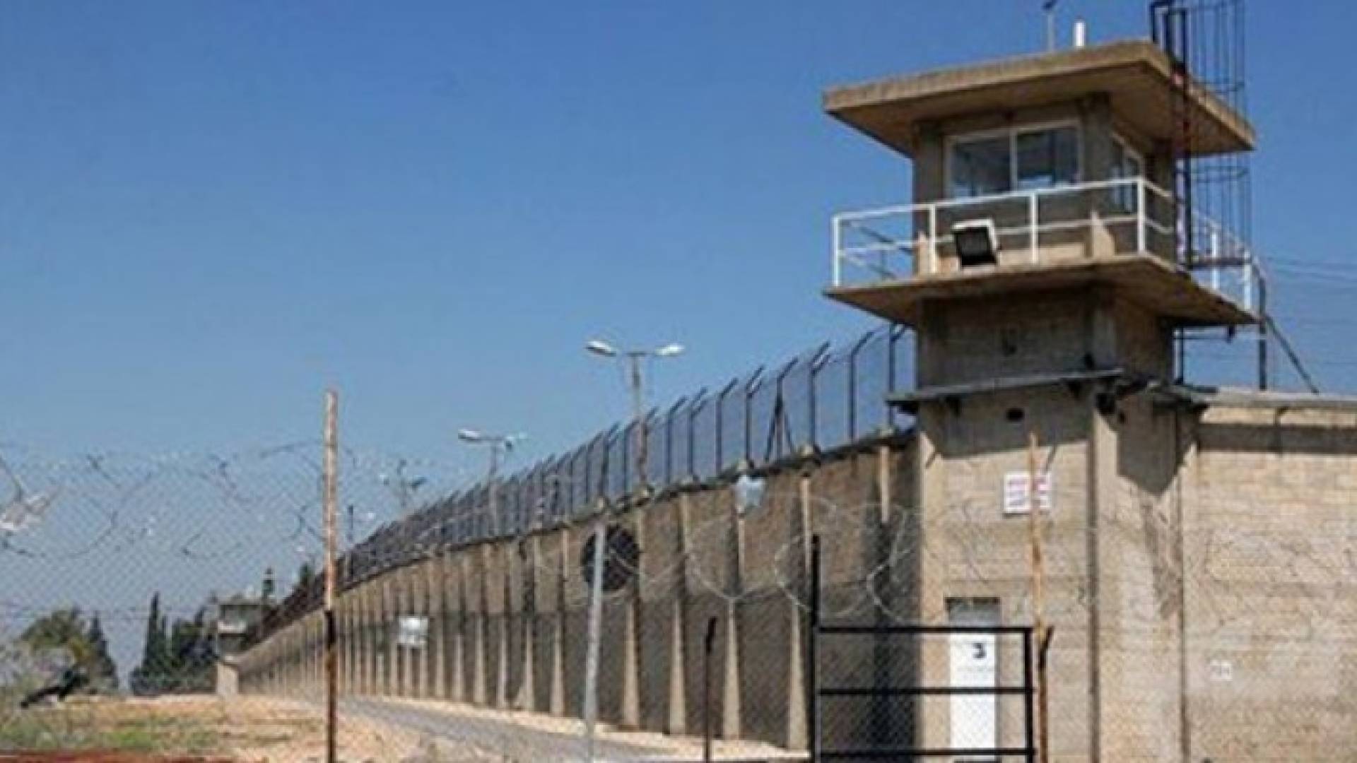 سجن لسلطات الاحتلال