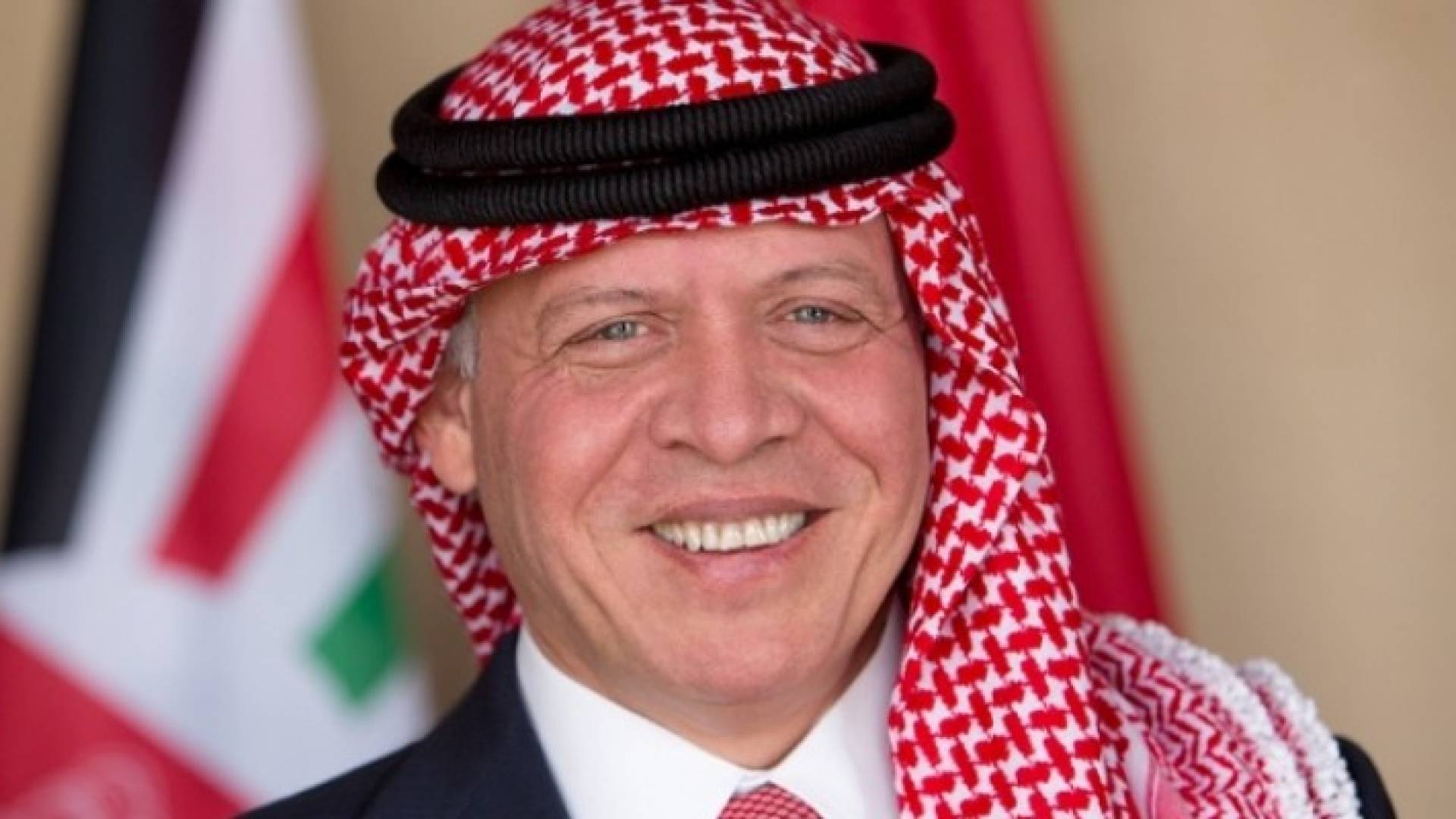 الملك يستقبل الممثل الخاص للرئيس الأمريكي للمفاوضات الدولية 