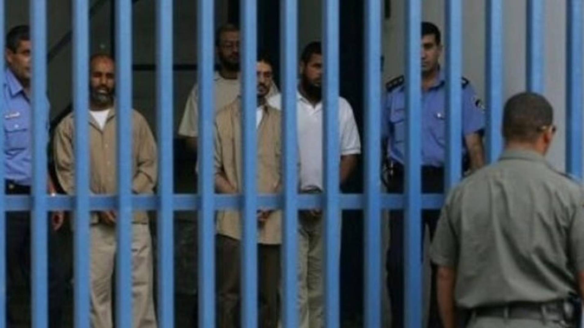 أسرى في أحد سجون الاحتلال - ارشيفية