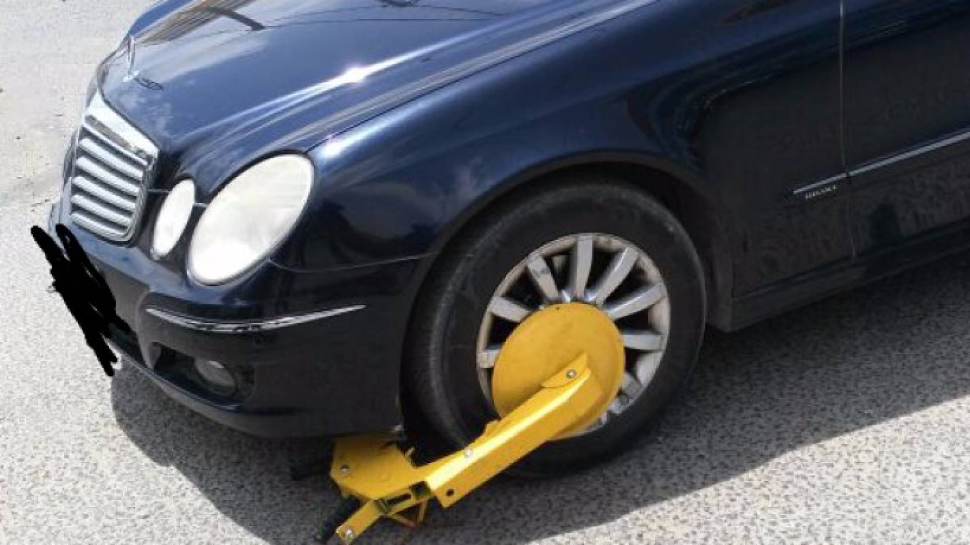 السير: حملة مكثفة على مخالفات الوقوف الخطر المعيق للسير